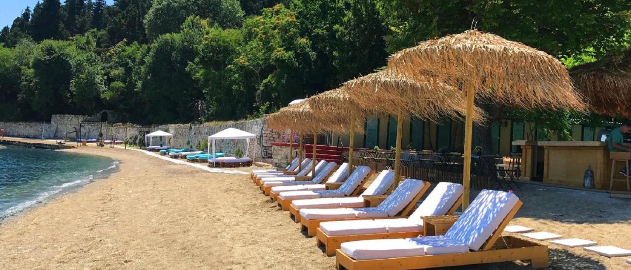 The Bluehouse - Spacious Top Floor Flat With Parking, By Mon Repos Beach Corfu  ภายนอก รูปภาพ